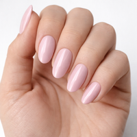 Klasyczny lakier Blushing Hour – lekki, jasnoróżowy odcień – 